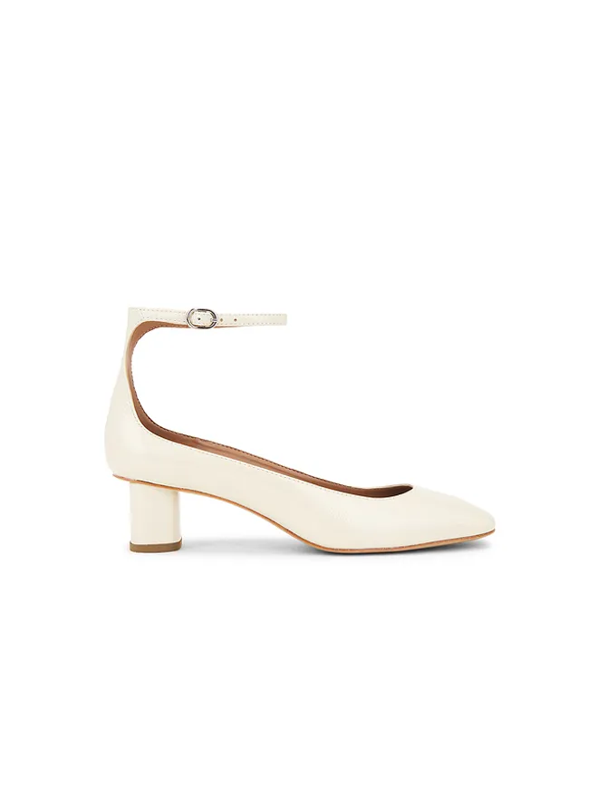 INTENTIONALLY BLANK INTENTIONALLY BLANK SANDALS ヒールサンダルの商品画像
