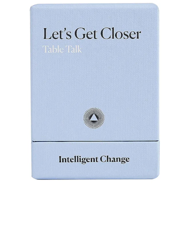 Intelligent Change Intelligent Change LET'S GET CLOSER カードゲームの商品画像