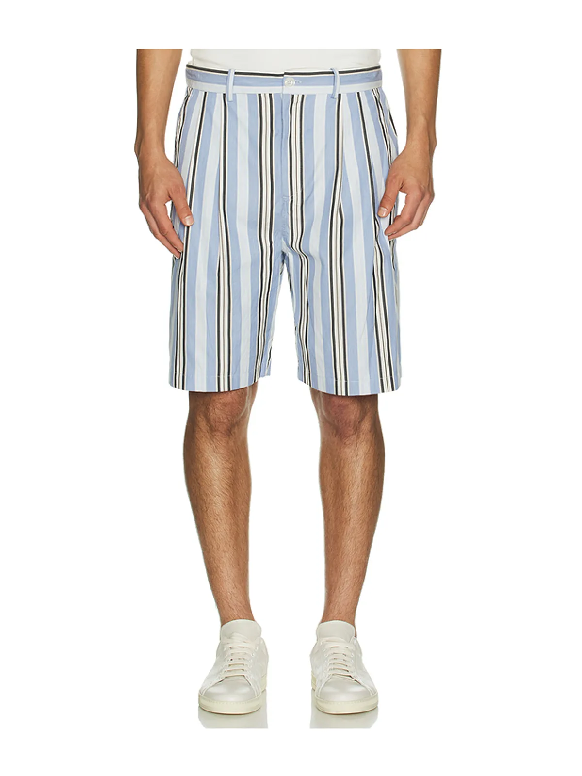 SIMKHAI HUGH ショートパンツ - 画像1