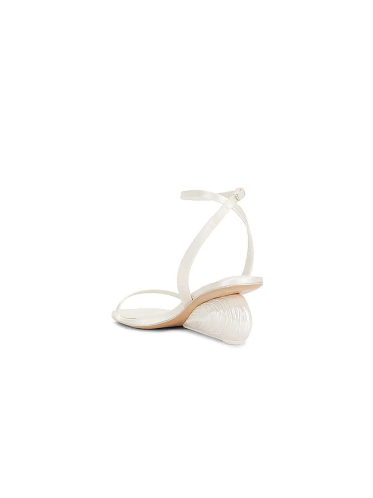 SIMKHAI BRIDGET SATIN OYSTER SHELL WEDGE サンダル - 画像3
