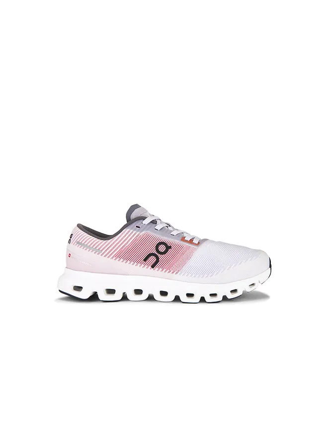 On On CLOUD 6 スニーカーの商品画像
