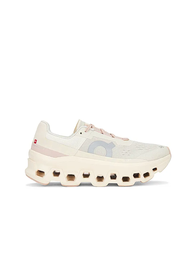 On On CLOUDMONSTER スニーカーの商品画像