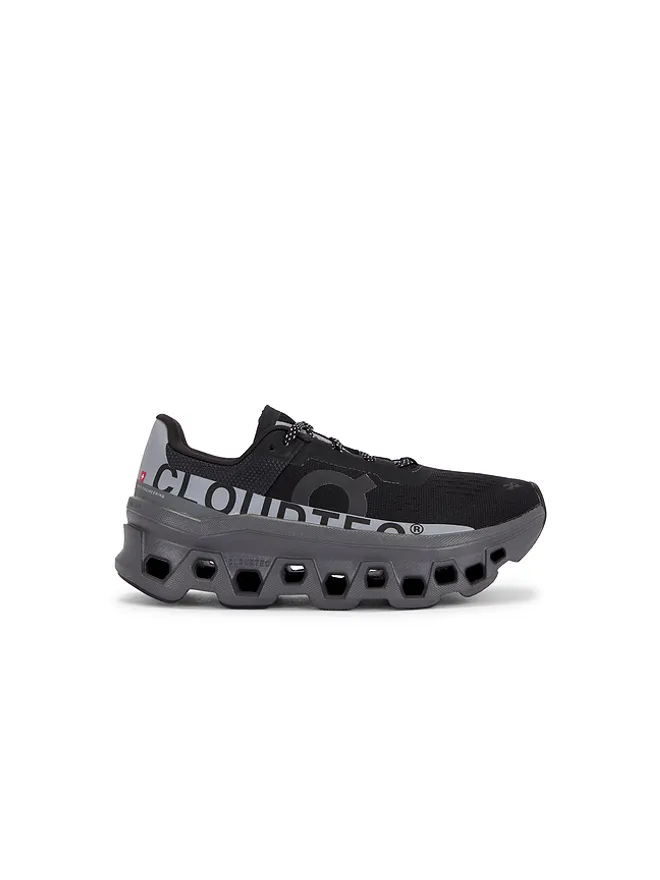 On On CLOUDMONSTER LUMOS スニーカーの商品画像