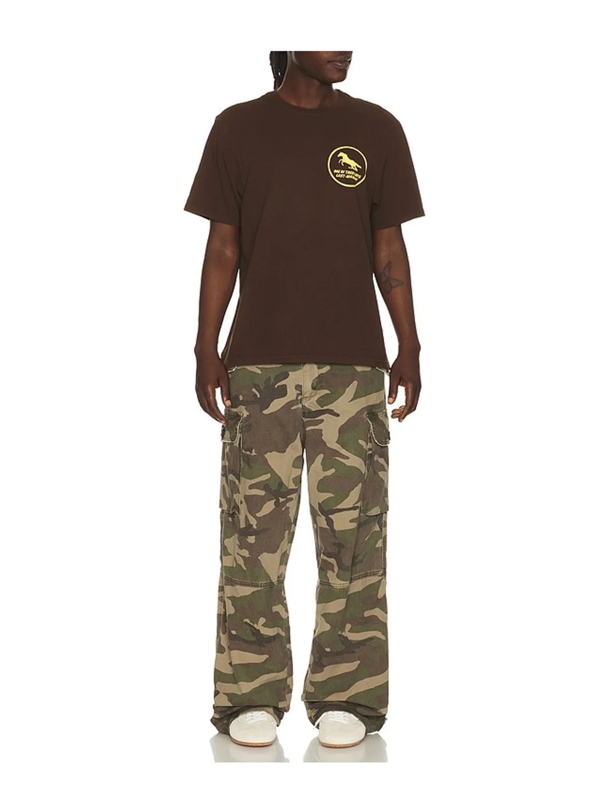 ONE OF THESE DAYS PAINTED Tシャツ - 画像3