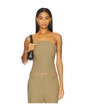 LIONESS UNTAMED トップ - サムネイル1