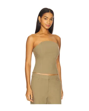 LIONESS UNTAMED トップ - サムネイル2