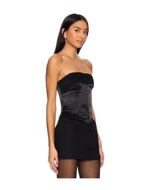 MORE TO COME LUCIA トップ - サムネイル2