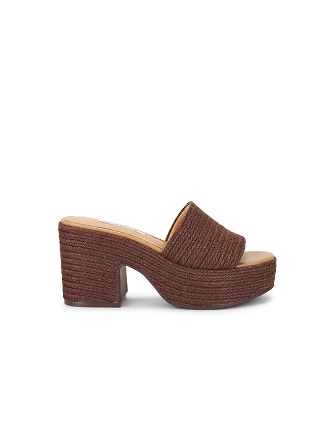 Steve Madden Steve Madden TRIPPY サンダルの商品画像