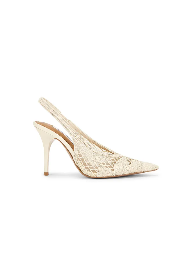 Steve Madden Steve Madden AZURE パンプスの商品画像