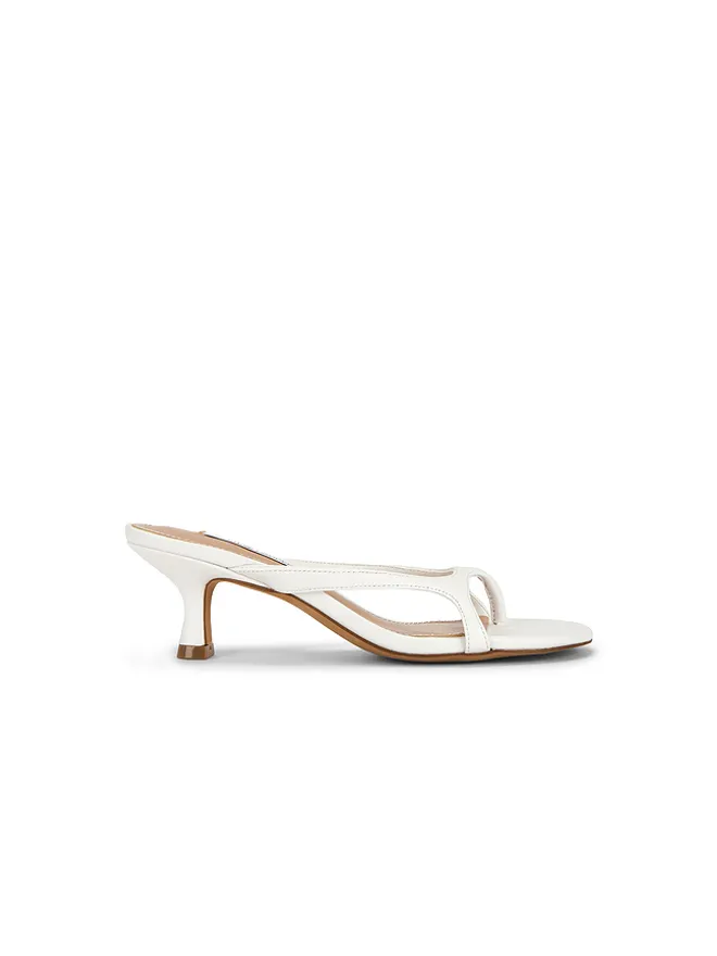 Steve Madden Steve Madden BRIENNA サンダルの商品画像