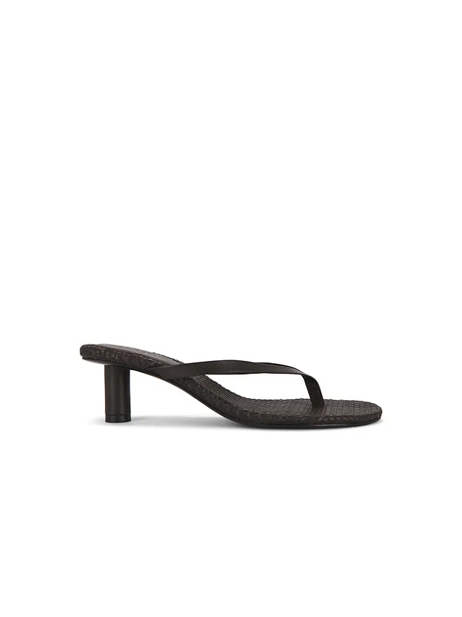 St. Agni St. Agni WOVEN THONG ヒールの商品画像