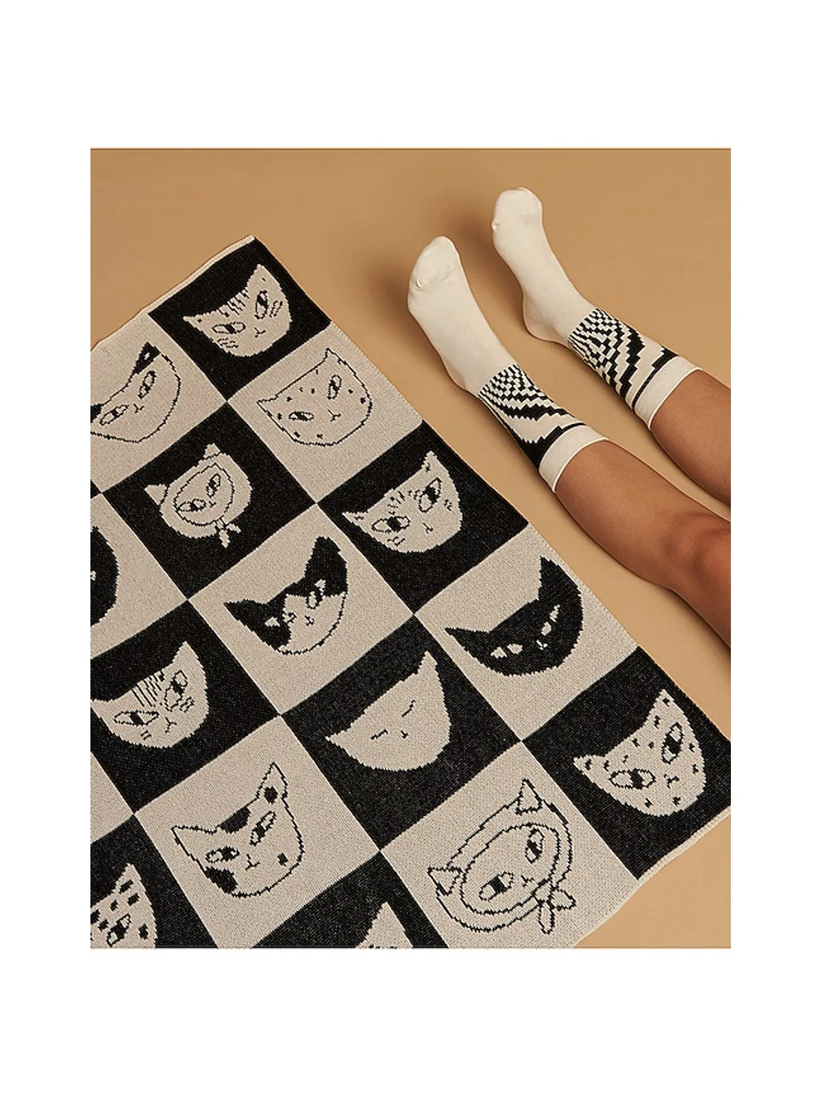 Slowdown Studio CAT BINGO MINI BLANKET ミニブランケット - 画像6