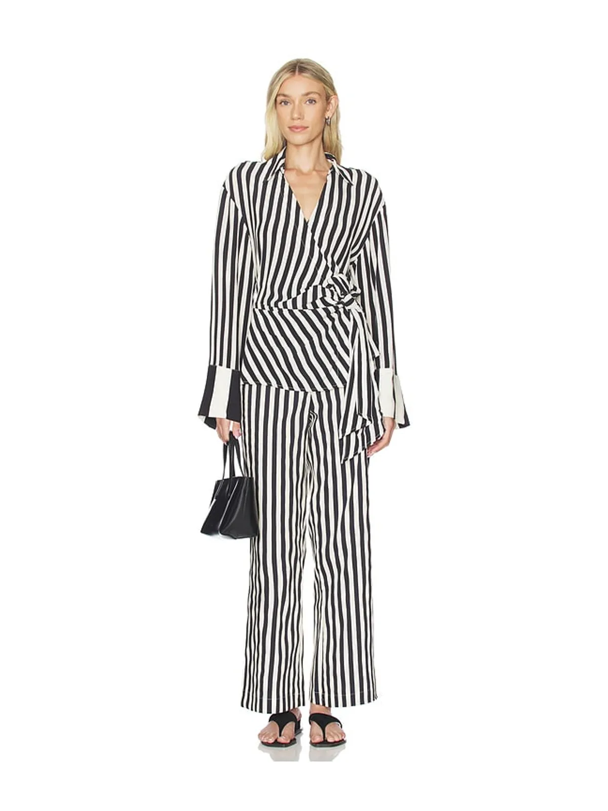 SIMONMILLER VIETTA CREPE トップ - Black,White. - 画像4