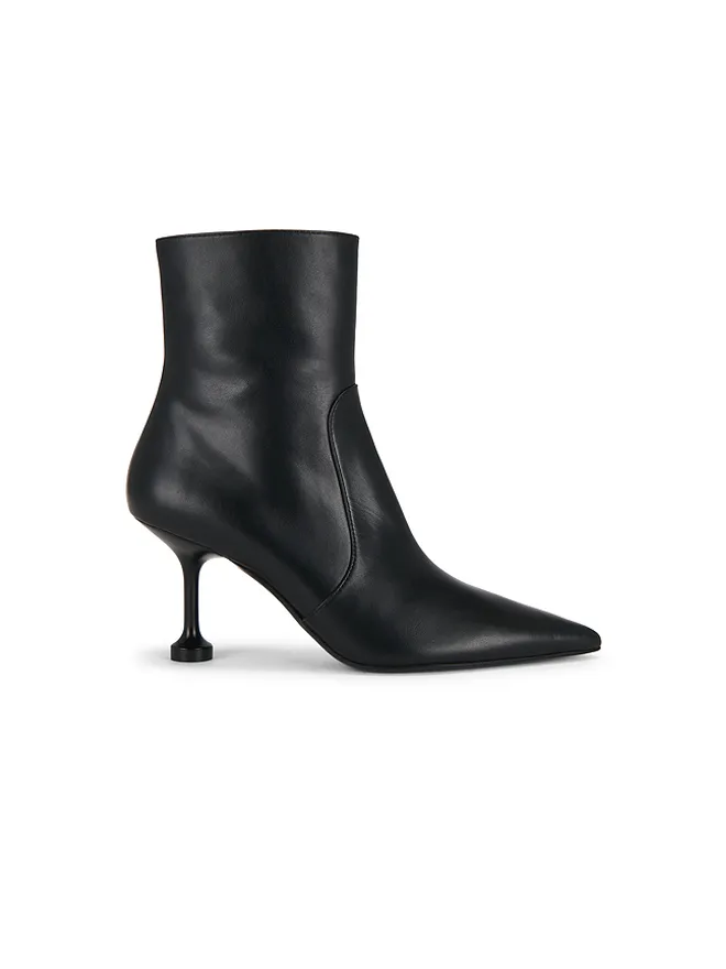 Stuart Weitzman Stuart Weitzman STUARTINI ZIP 75 ブーティーの商品画像