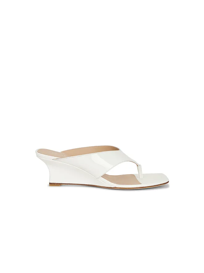 Stuart Weitzman Stuart Weitzman VINNIE WEDGE THONG 50 サンダルの商品画像