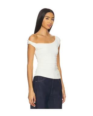 WeWoreWhat TOP トップ - サムネイル2