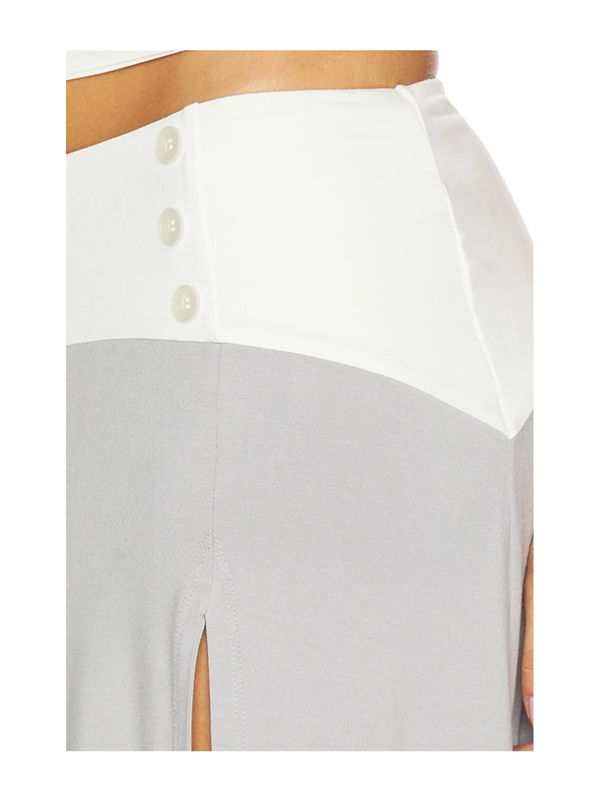 Tiger Mist CURVED YOKE HI LO スカート - Grey,White. - 画像6