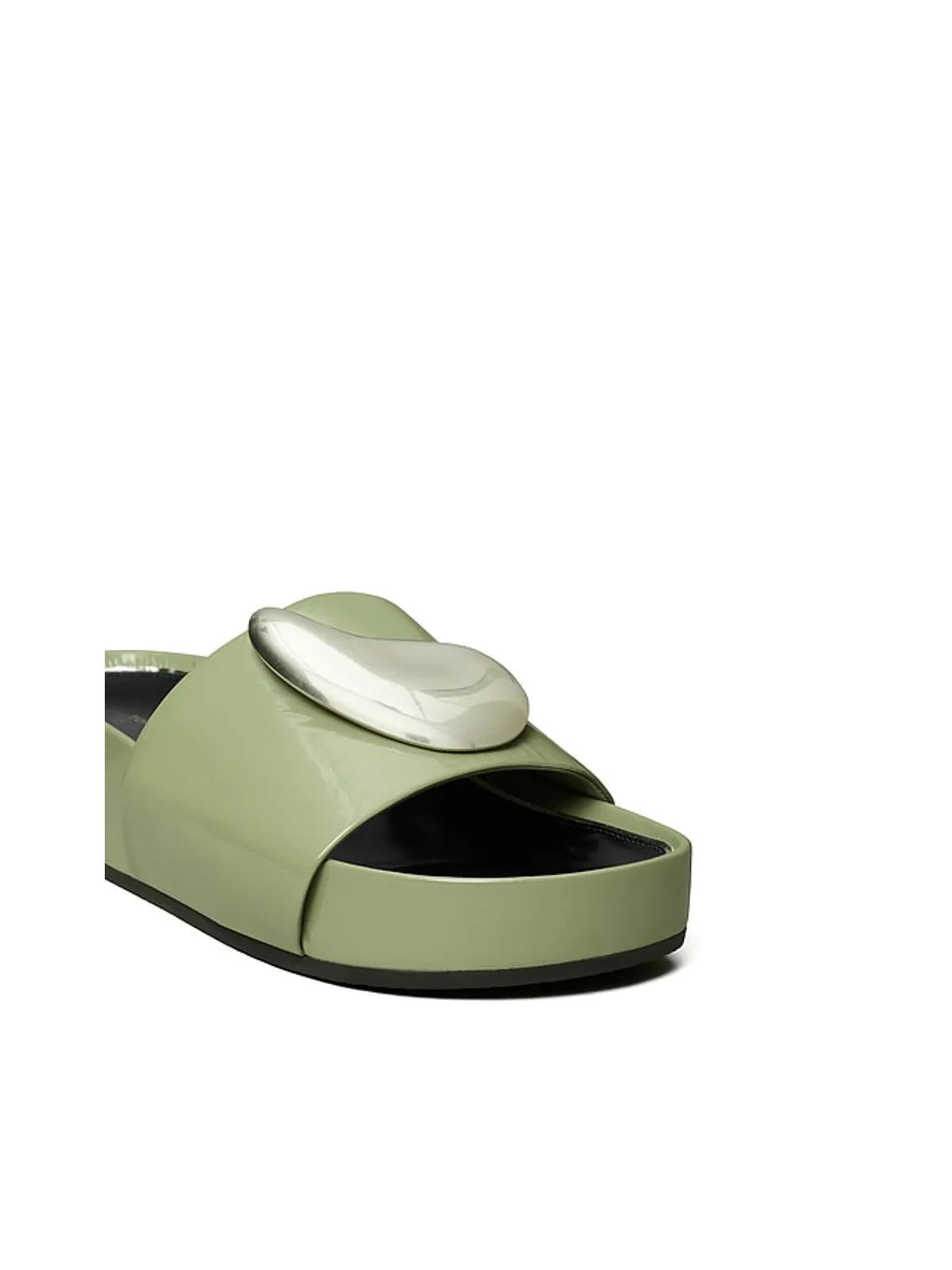 Tory Burch PATOS PLATFORM スライド - 画像4