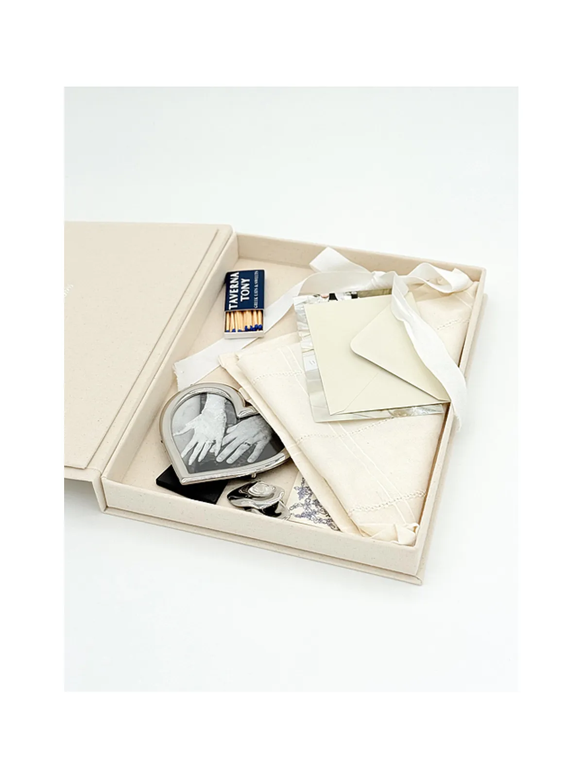 The Ceremony Club WEDDING KEEPSAKE BOOK BOX ウェディング記念ブックボックス - 画像2