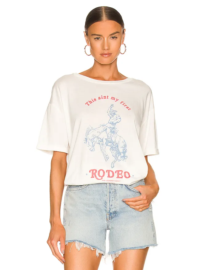The Laundry Room The Laundry Room THIS AIN'T MY FIRST RODEO OVERSIZED Tシャツの商品画像