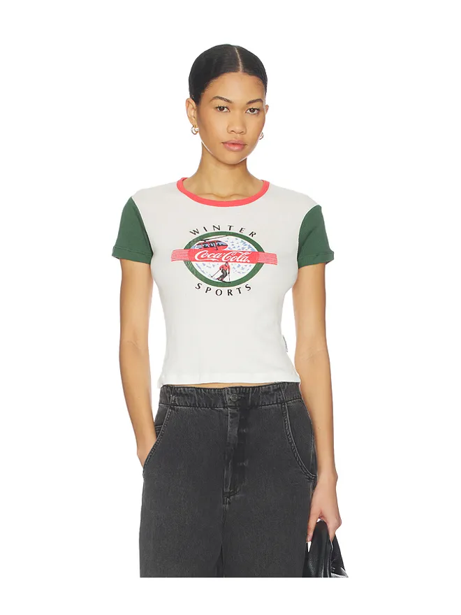 The Laundry Room The Laundry Room COCA COLA WINTER SPORTS ベイビーTシャツの商品画像