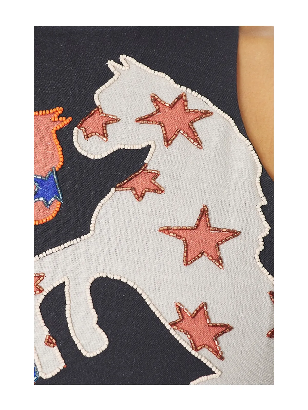 Understated Leather BEADED HORSE トップ - 画像5
