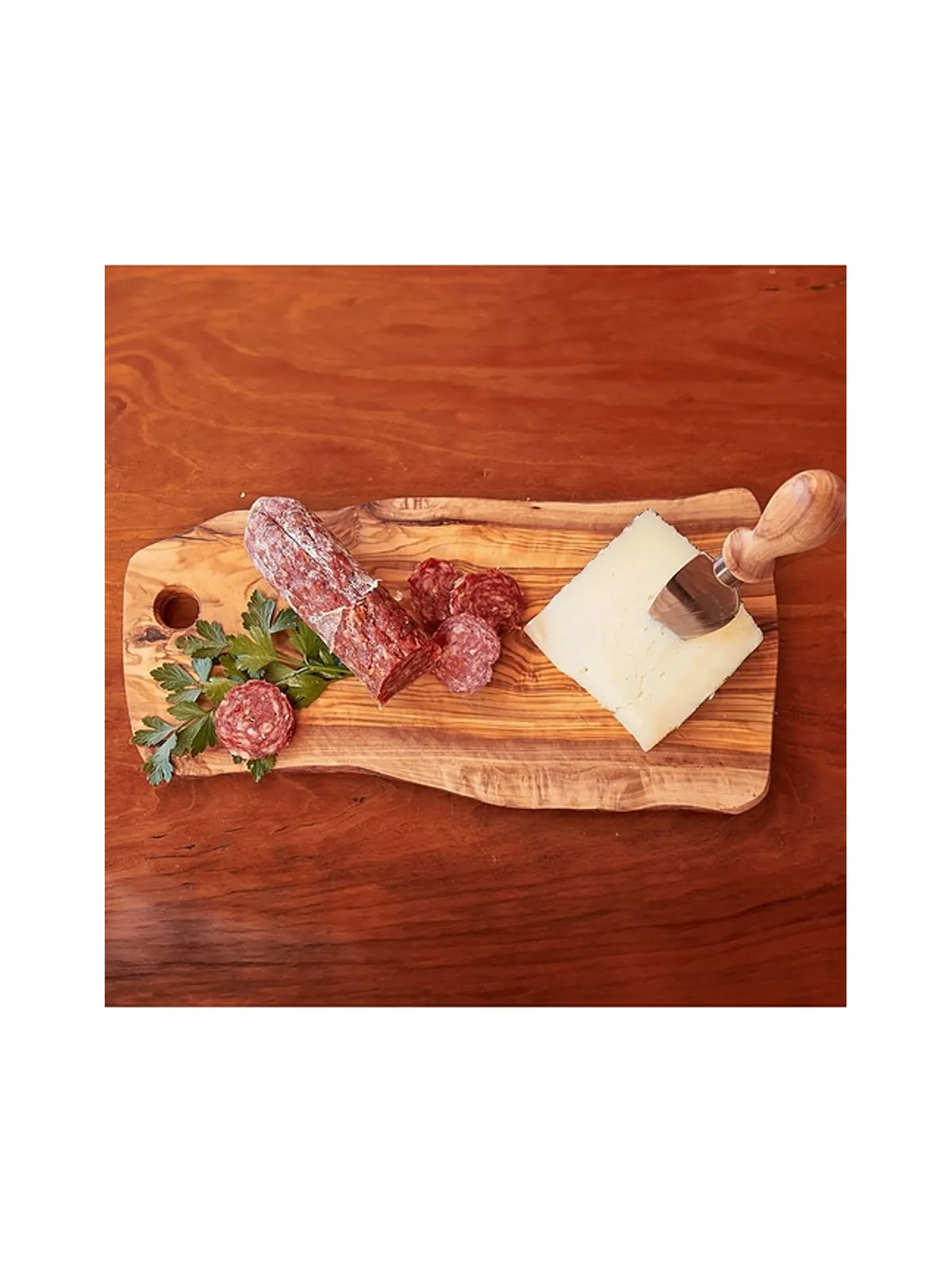Verve Culture OLIVEWOOD CHARCUTERIE BOARD WITH HOLE HANDLE シャルキュトリーボード - 画像6