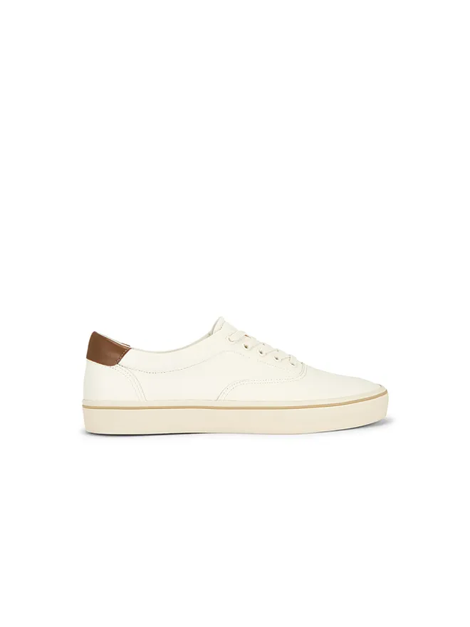 Vince Vince SEASIDE スニーカーの商品画像