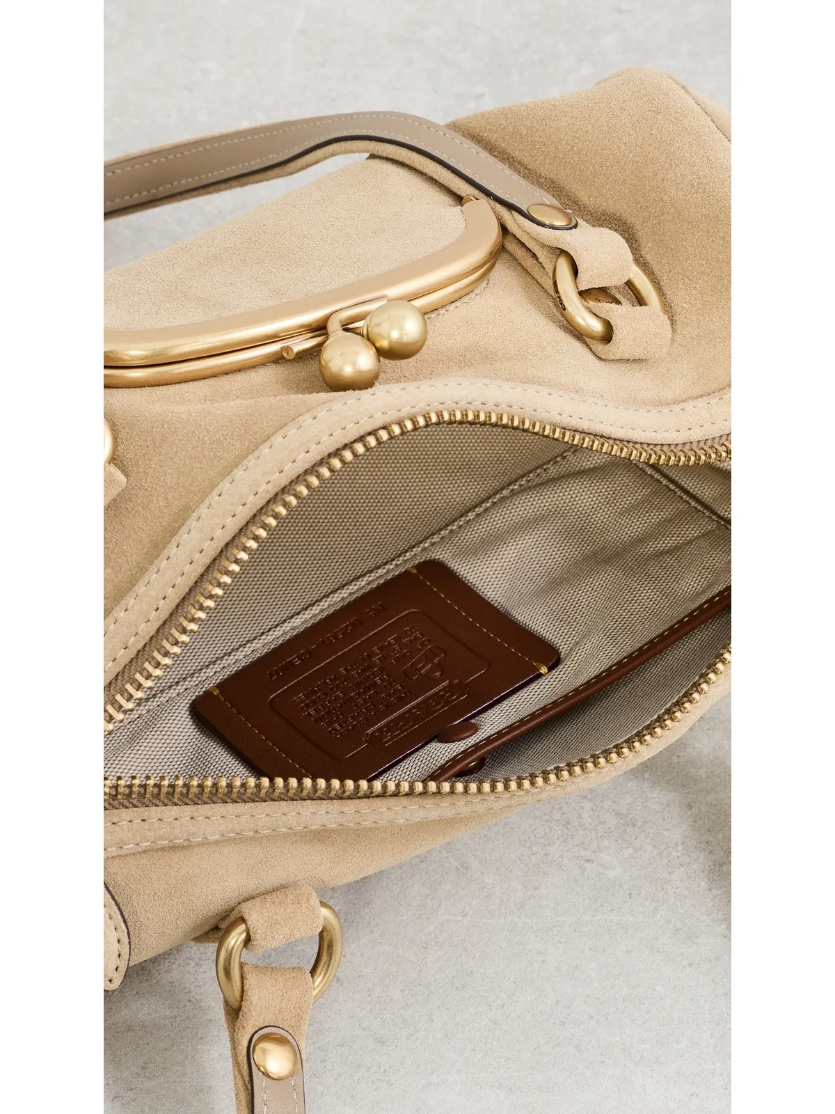 Coach キスロック バレルバッグ - 画像6