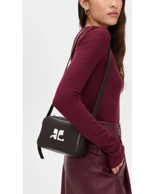 Courrèges Re Edition カメラバッグ チョコレート - サムネイル3