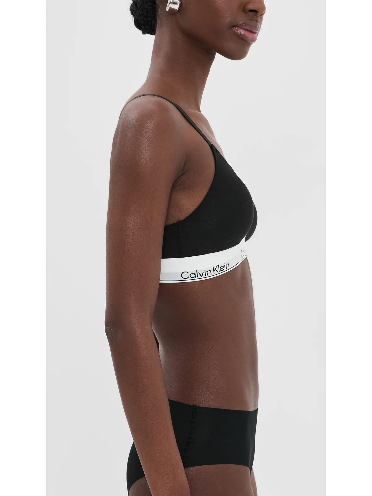 Calvin Klein Underwear アイコンコットン 薄手パッド入り トライアングル ブラレット - 画像4