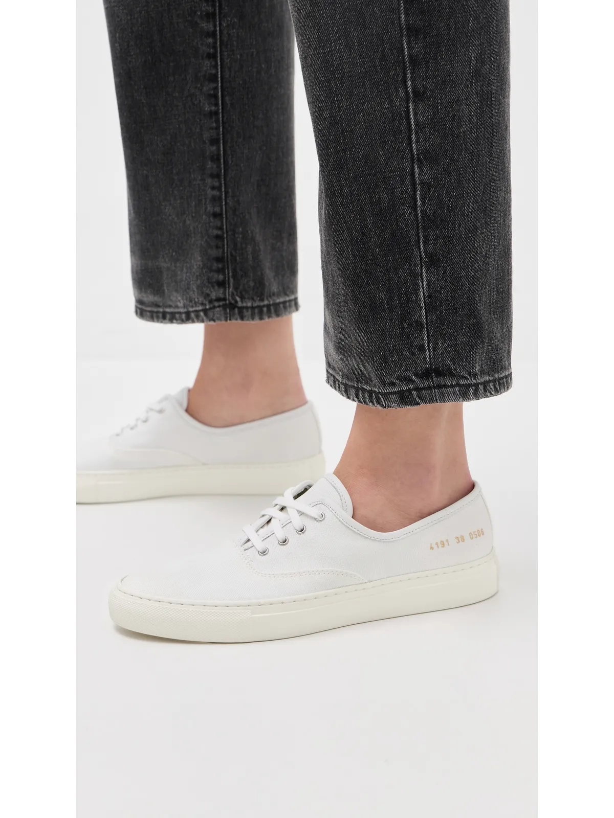 Common Projects フォー・ホール・スリップオン・スニーカー - 画像3