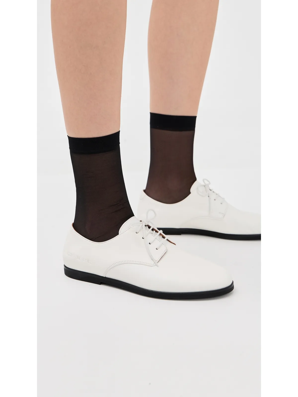 Common Projects ソフトダービーシューズ（レザー／オフホワイト） - 画像3