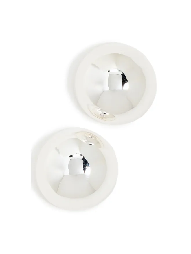 Annika Inez Annika Inez 半球形イヤリングの商品画像