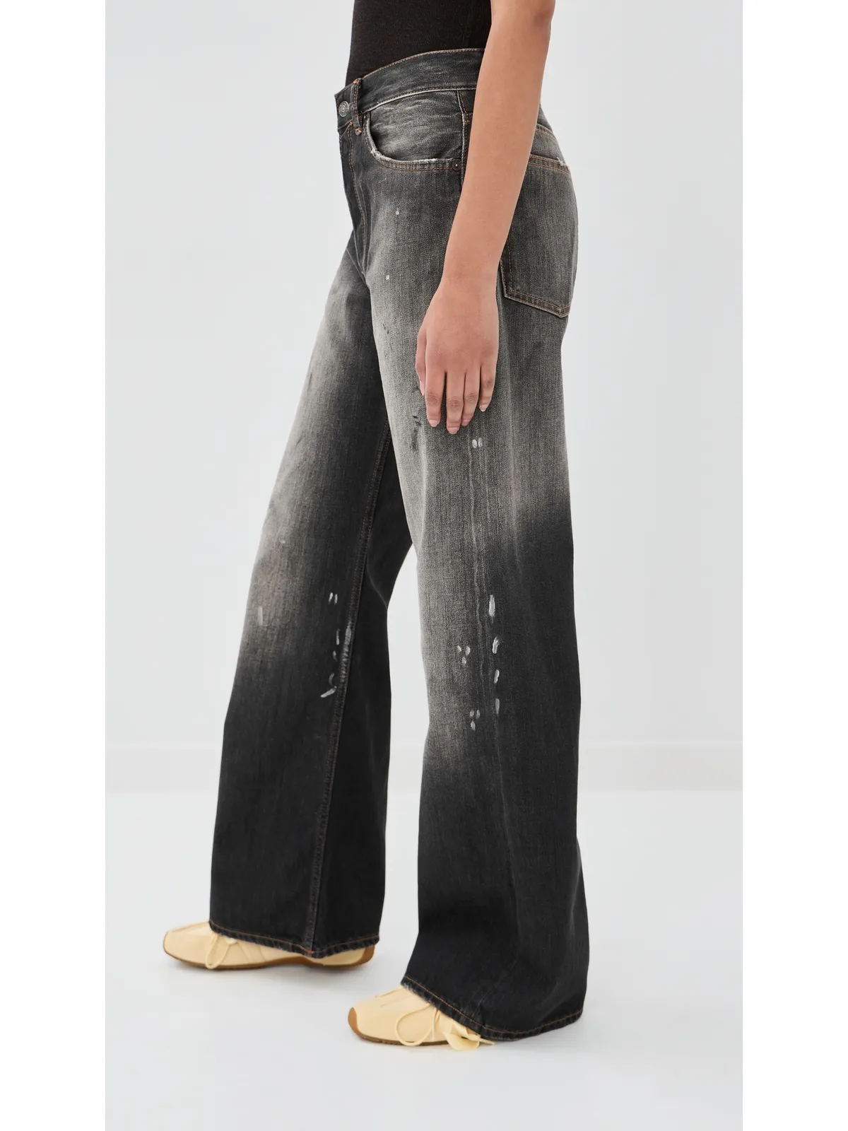 Acne Studios デニムパンツ ペイント風ダメージ加工 ブラック - 画像4