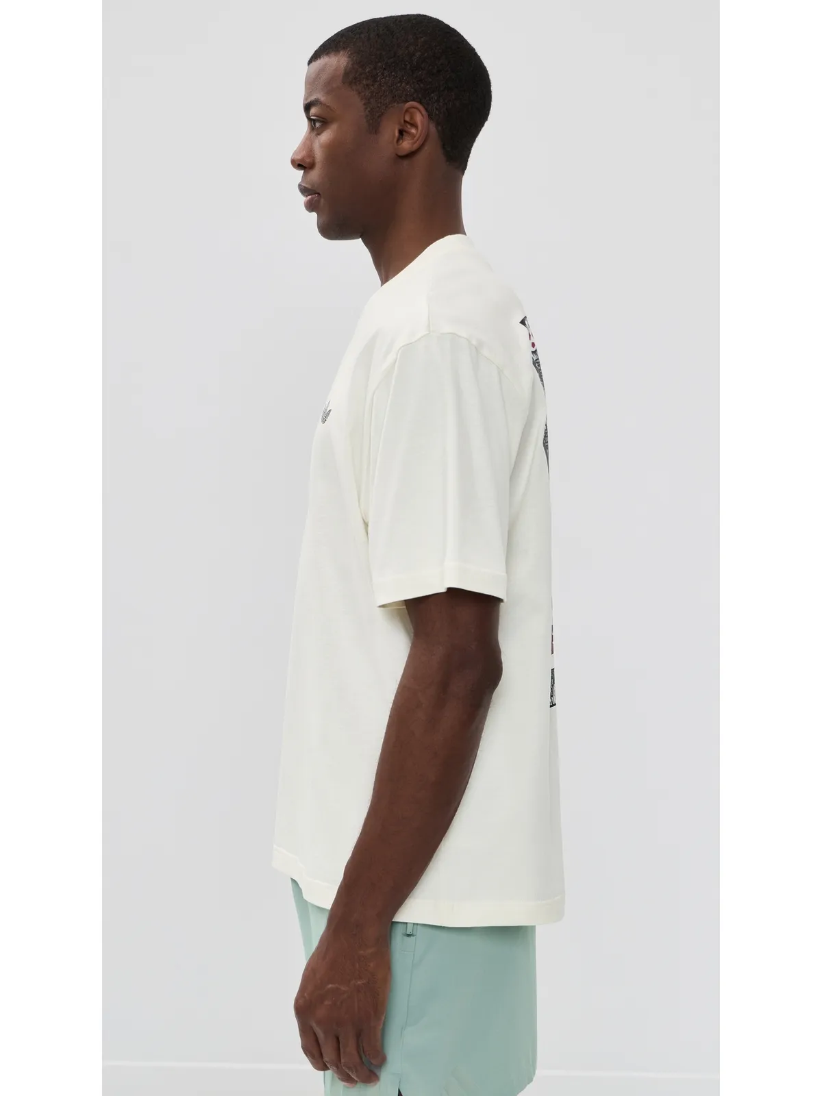 adidas アーカイブ カントリーフラグ Tシャツ オフホワイト - 画像4