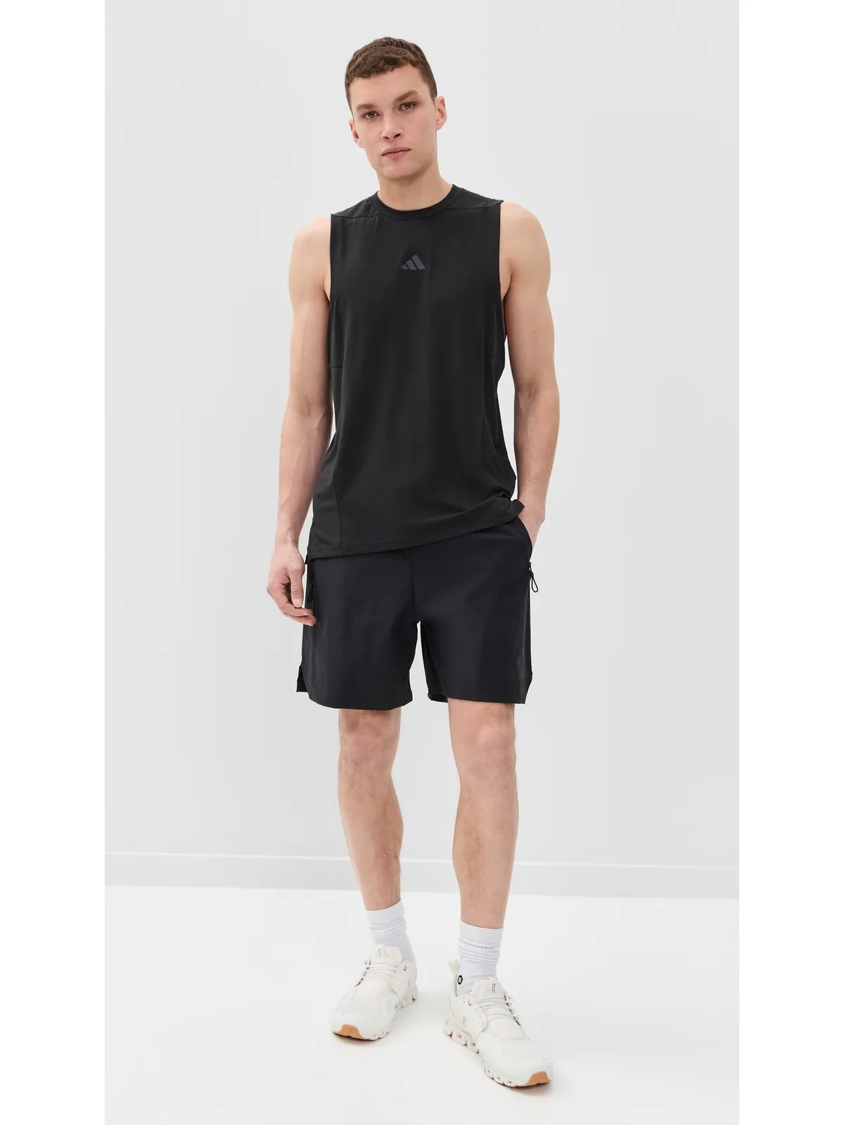 adidas トレーニング用ワークアウトタンクトップ ブラック - 画像5