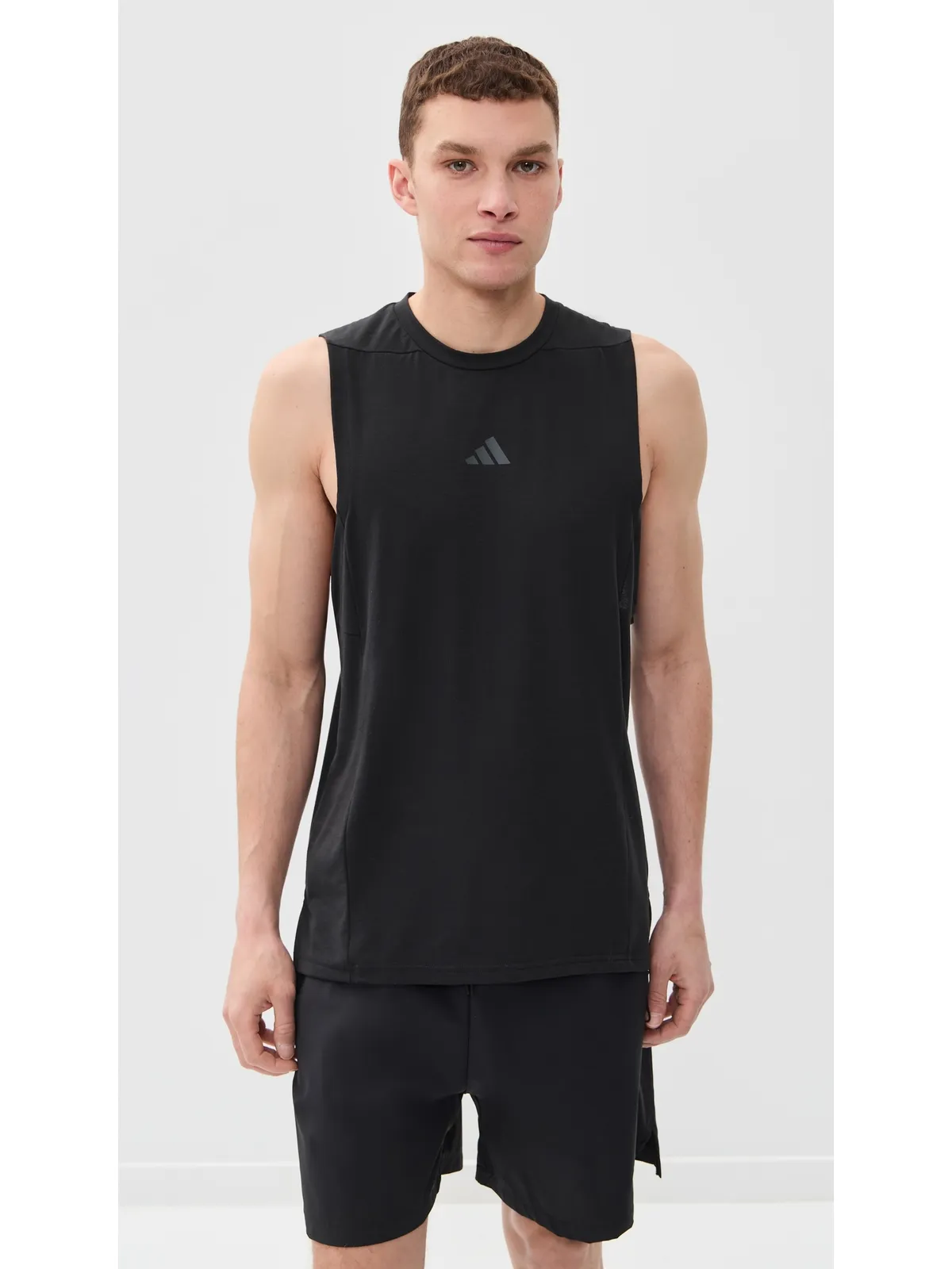adidas トレーニング用ワークアウトタンクトップ ブラック - 画像2