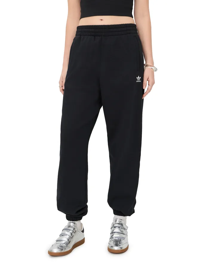 adidas adidas エッセンシャルズ ルーズ フリース ジョガーパンツ ブラックの商品画像