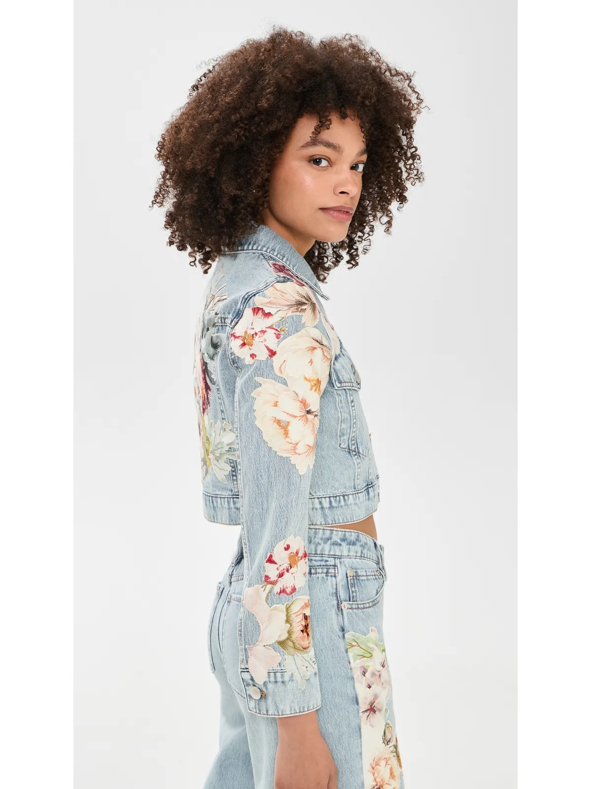 ALICE + OLIVIA Chloe アップリケ デニムジャケット Sierra Vintage Multi - 画像4