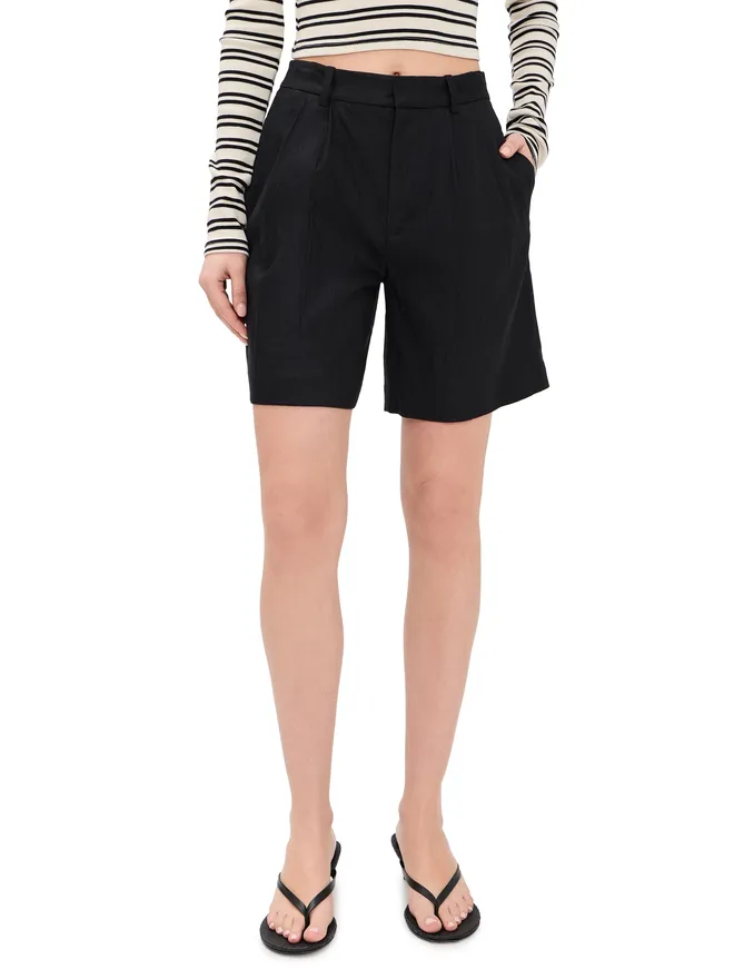 Alice + Olivia ALICE + OLIVIA Conry リラックス ロングプリーツ バミューダショーツ ブラックの商品画像