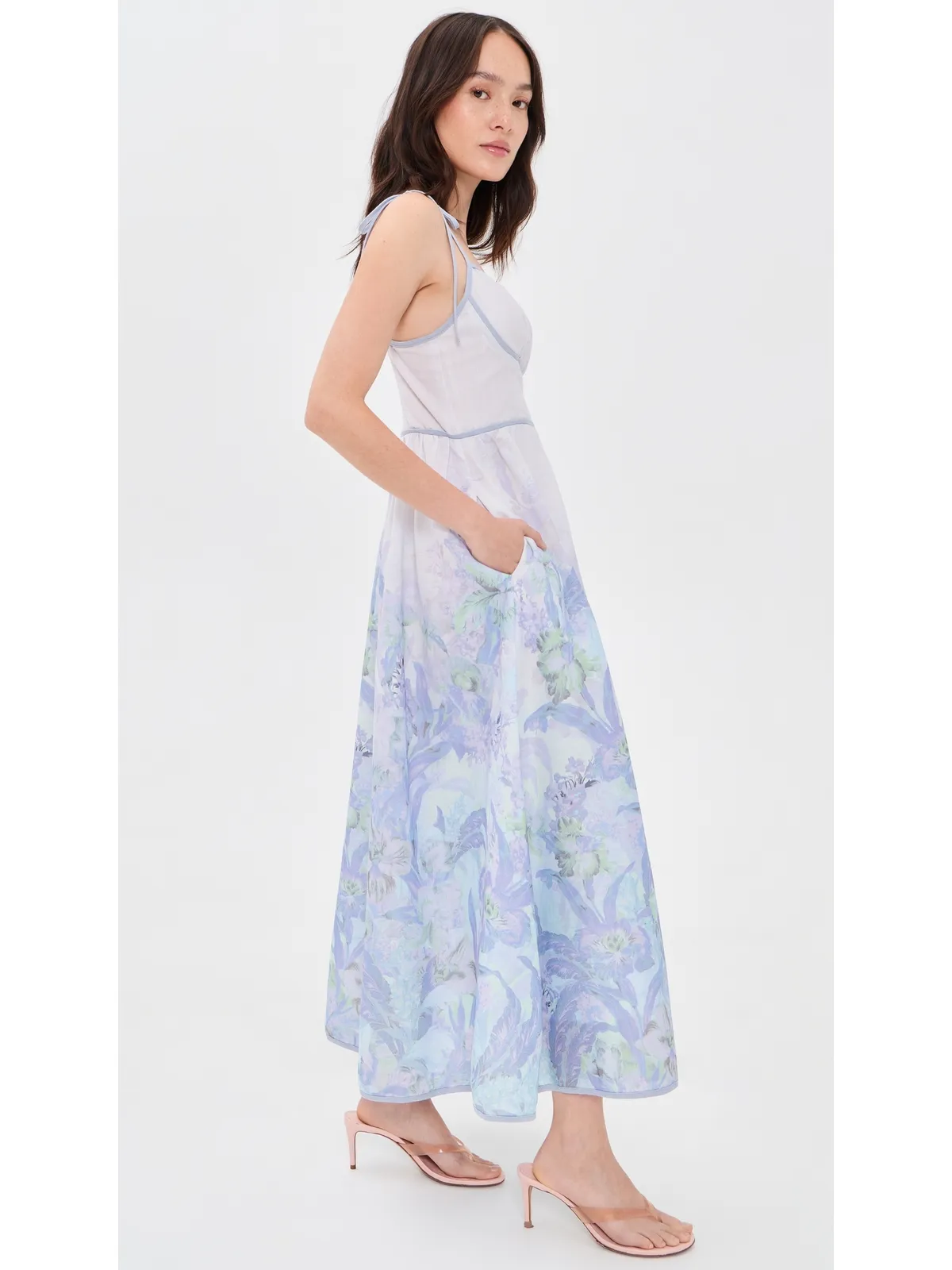 ASTR the Label Dayana Dress 紫花柄 - 画像4