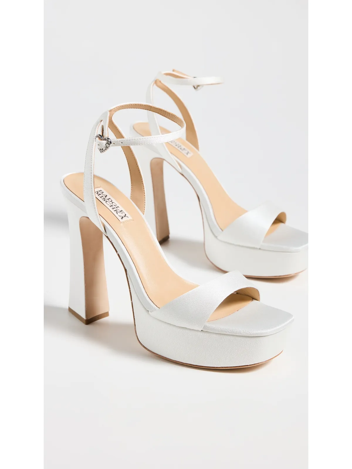 Badgley Mischka Caia パンプス - 画像5