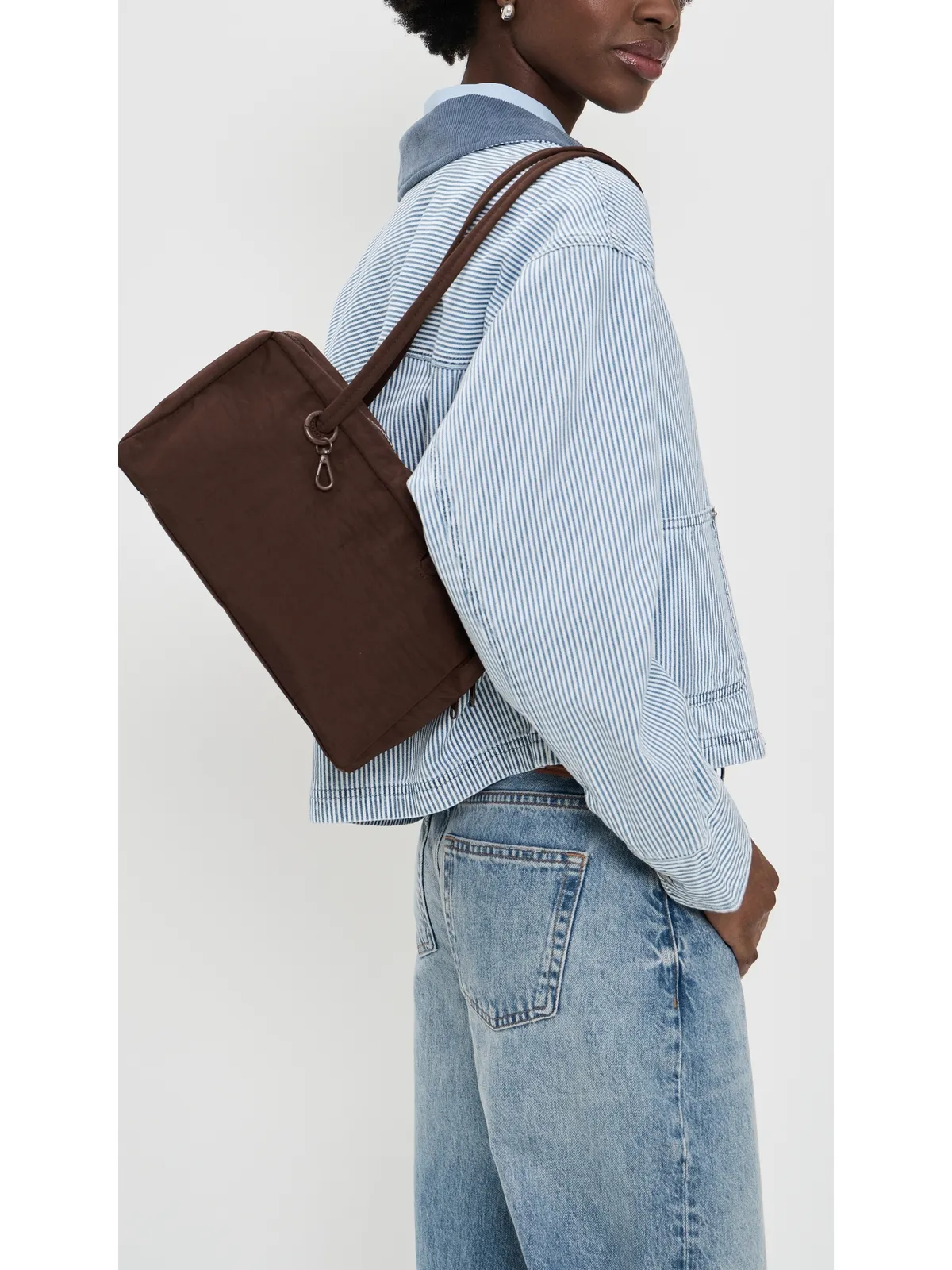 BAGGU ナイロン ボウラーバッグ コーヒー - 画像3