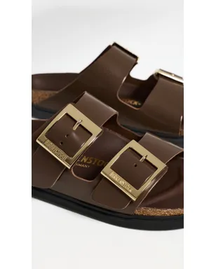 Birkenstock アリゾナ ドロップレットバックル ハイシャイン サンダル カラフェ - サムネイル6