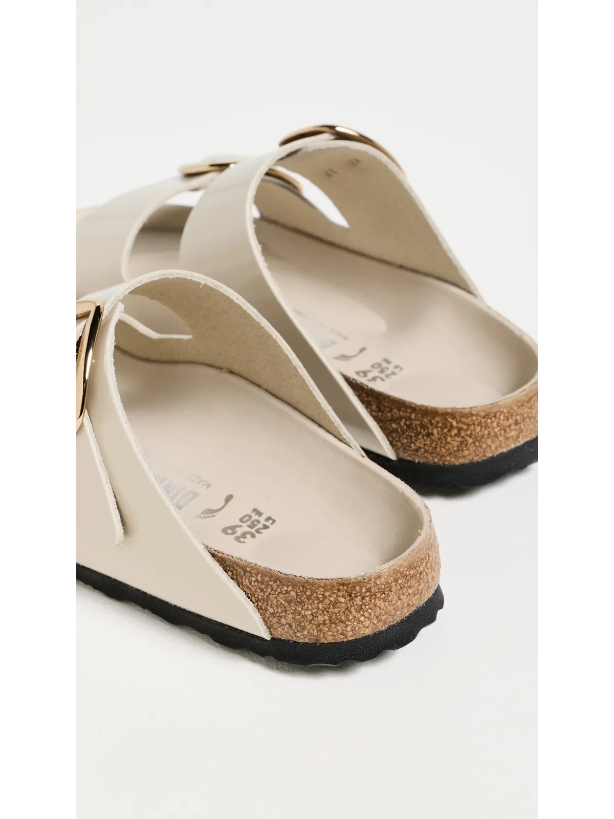 Birkenstock アリゾナ ビッグバックル ハイシャイン サンダル - 画像4