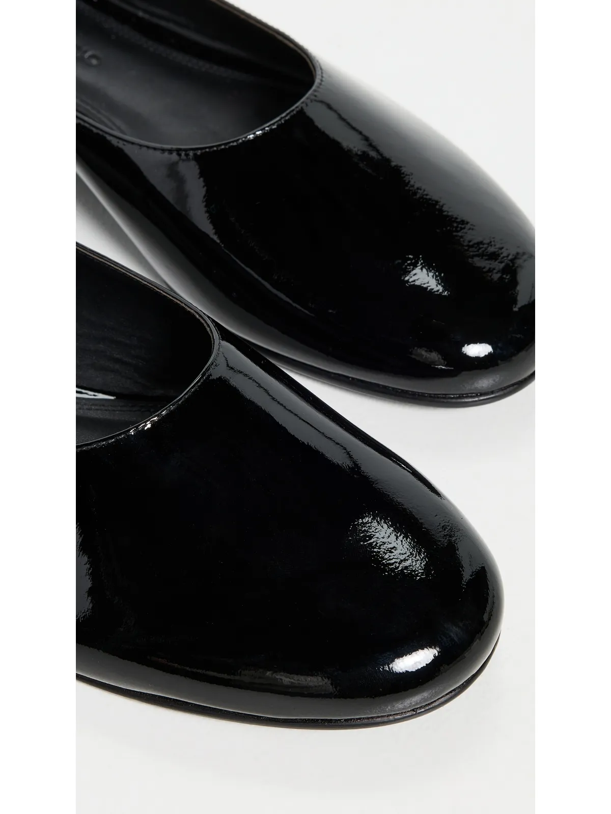 Black Suede Studio Ezra フラットシューズ - 画像6