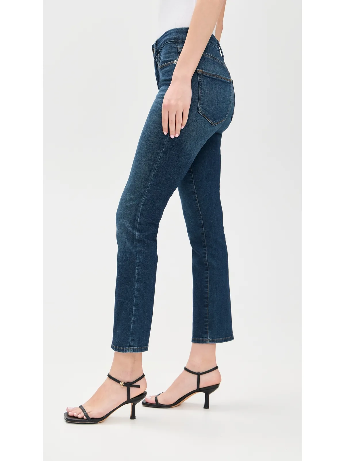 Good American グッドレッグス ストレートジーンズ - 画像4