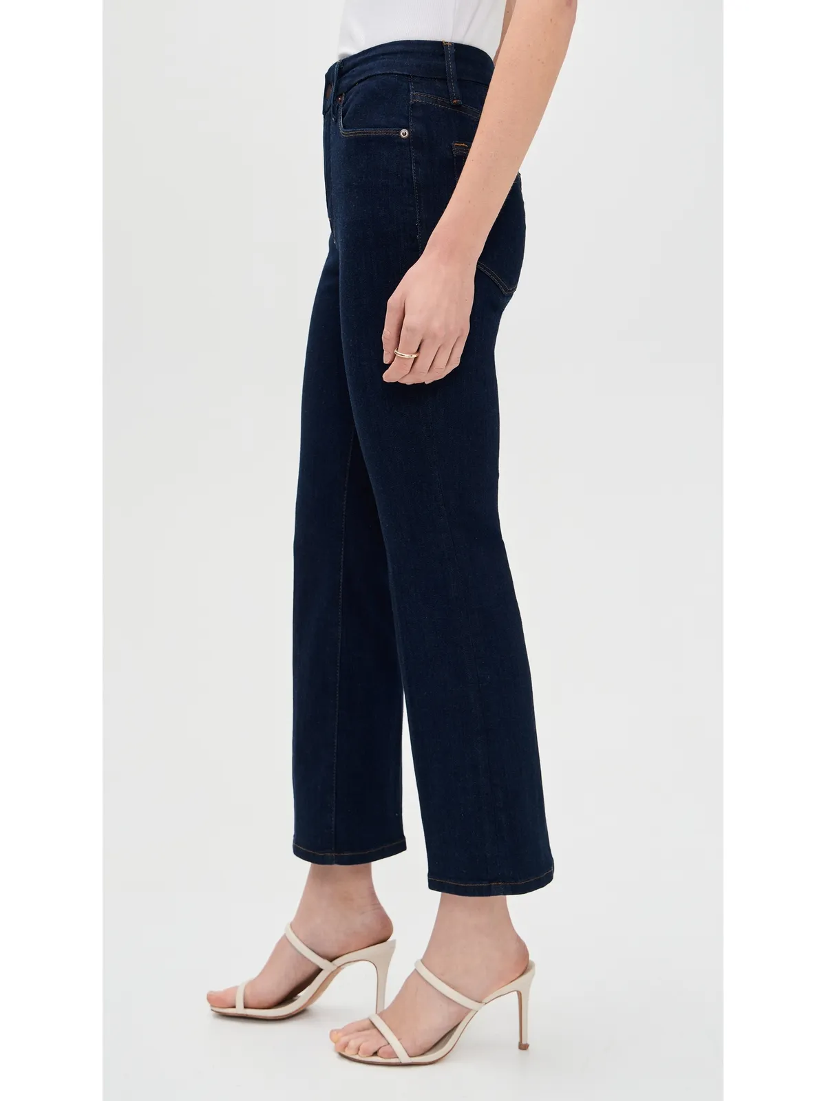 Good American グッドレッグス クロップ ミニブーツジーンズ Indigo1153 - 画像4