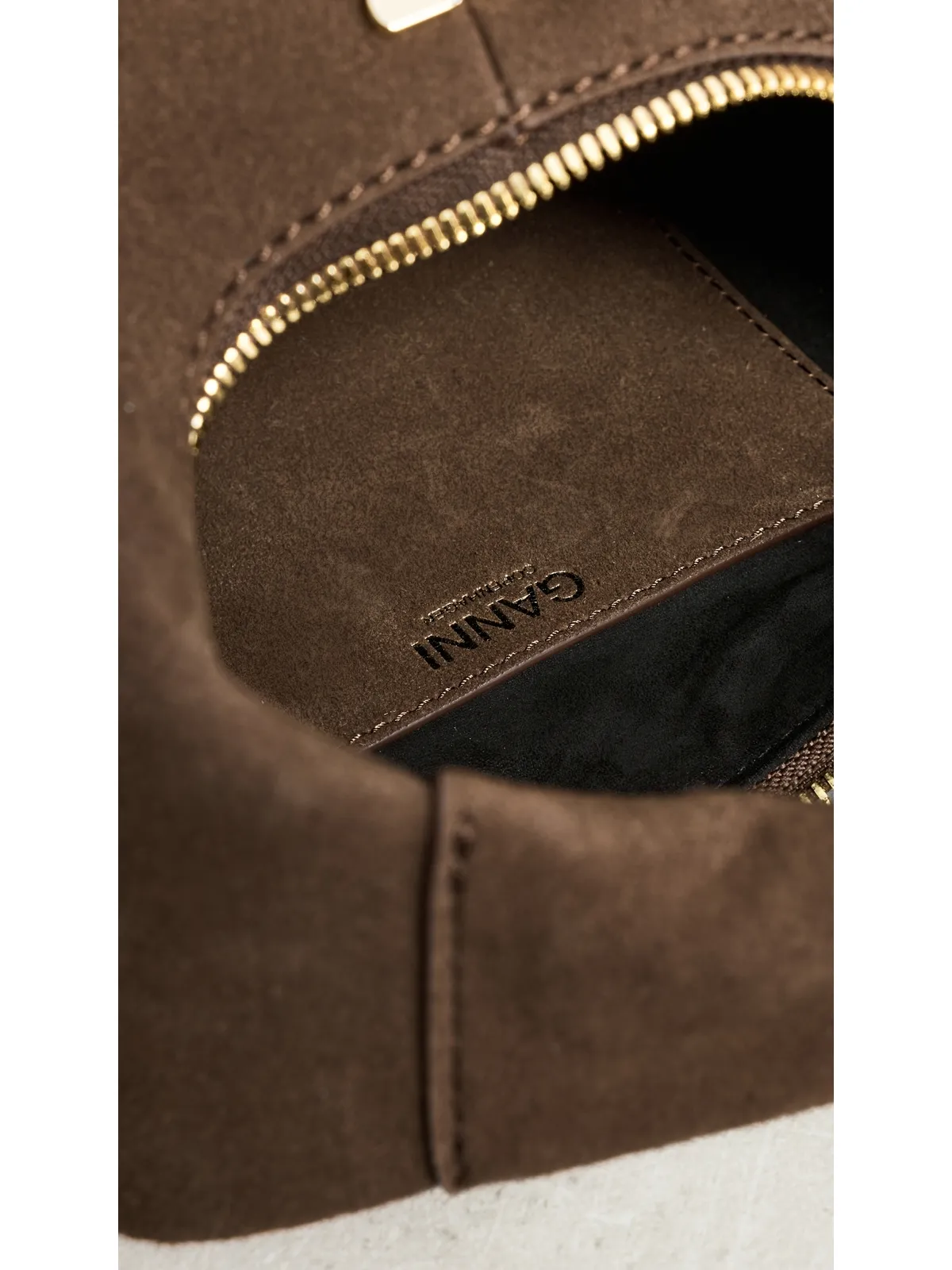 GANNI リサイクルスエード ミニ ホーボーバッグ チコリコーヒー色 ワンサイズ - 画像6